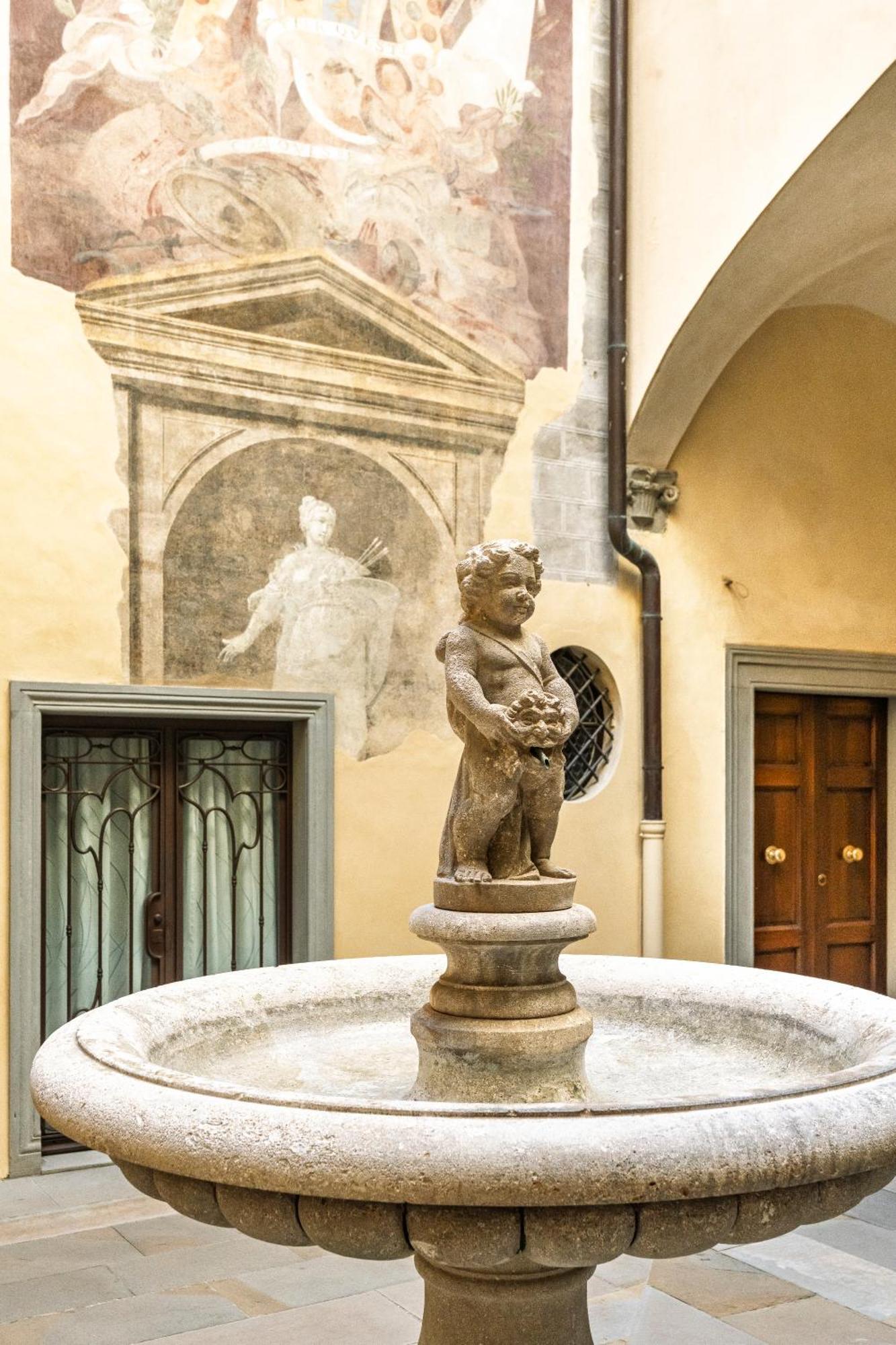 Apartment Borgo Albizi Penthouse - 360 Terrace View Florence